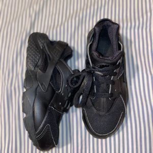 KIDS' NIKE HUARACHE RUN CASUAL SHOES youth size 1